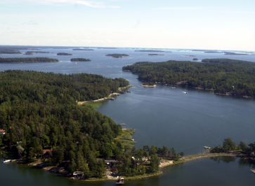Integration of biodiversity and ecosystem services to develop nature-based tourism approaches