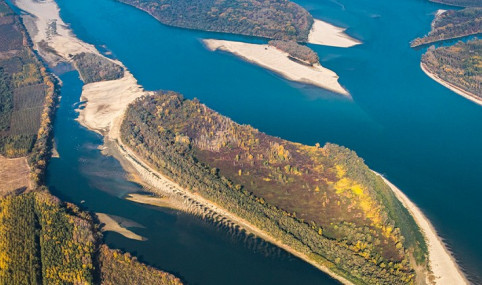 Guiding future investment in water replenishment and making the business case of biodiversity and ecosystem services strategies to local business